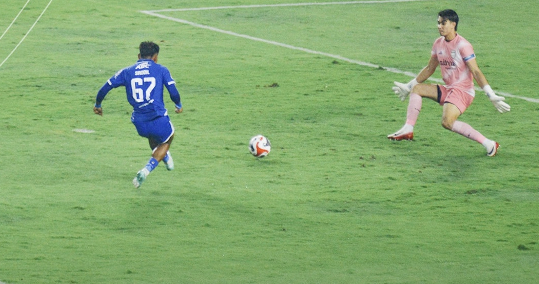 Ramon Tanque Pecah Telur, Persib Bandung vs Borneo FC Tuntas 3-1