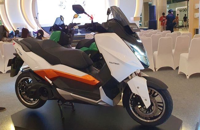 Torsi Besar 10.000 Watt, Tembus 130 Km/Jam, Ini Harga & Spesifikasi Motor Listrik Polytron Fox 500