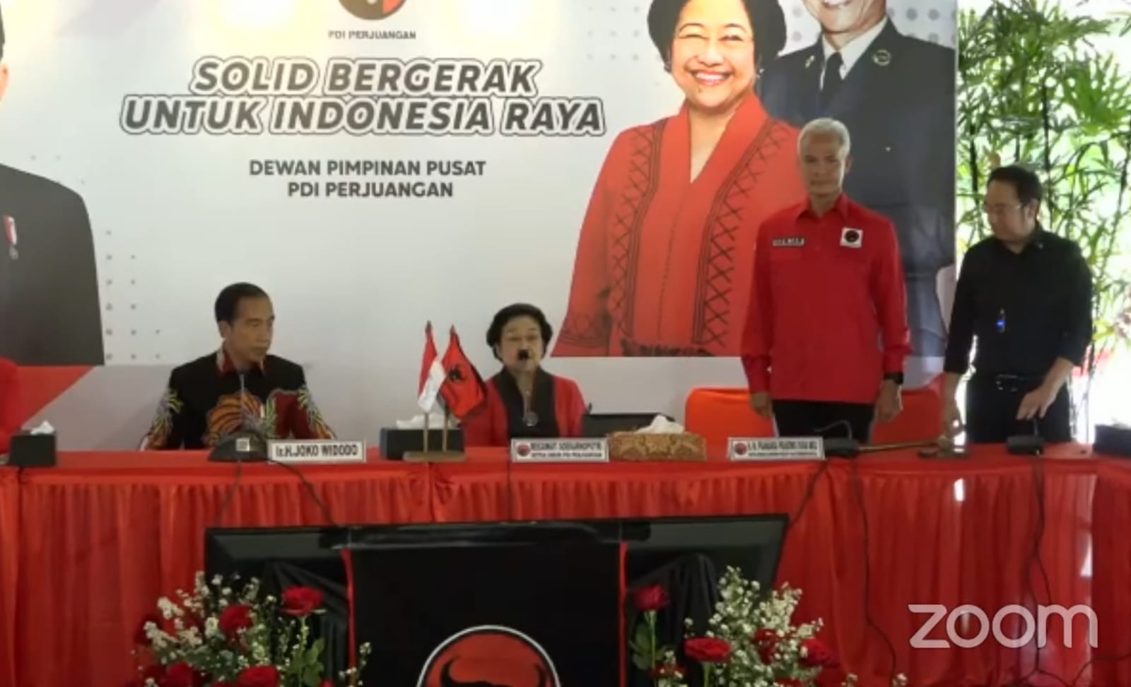 SAH! Ganjar Pranowo Capres PDIP 2023, Diumumkan Megawati, Presiden Jokowi Bilang Begini