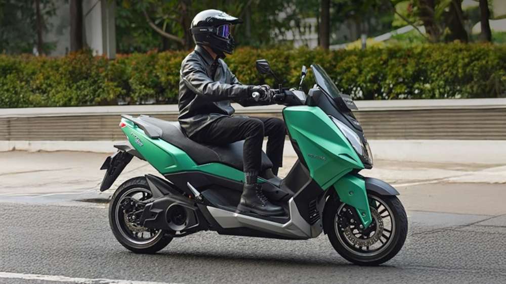 Motor Listrik Mirip NMAX Awal 2026, Cicilan Ringan Per Bulan Mulai Rp250 Ribuan Hemat dan Stylish