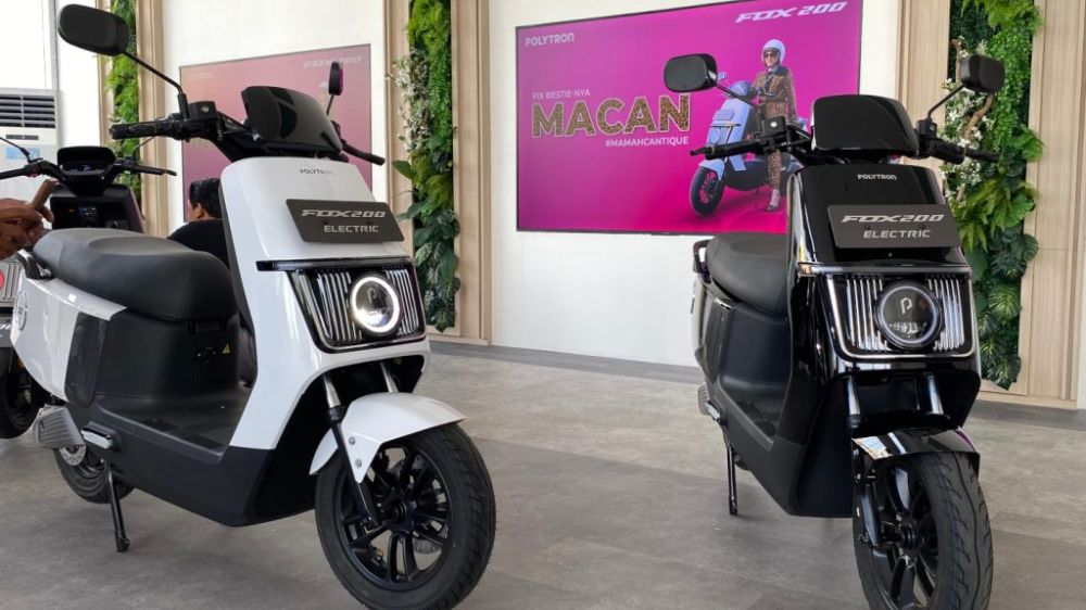Polytron Fox 200 Motor Listrik Hemat Cicilan dengan Pilihan Baterai Sewa atau Milik, DP Mulai Rp 1,5 Juta