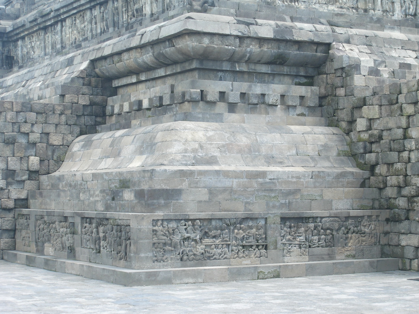 Adakah Rahasia yang Tersembunyi? Relief Candi yang Dibangun Samaratungga Raja Mataram Kuno Ini Ditutup? 