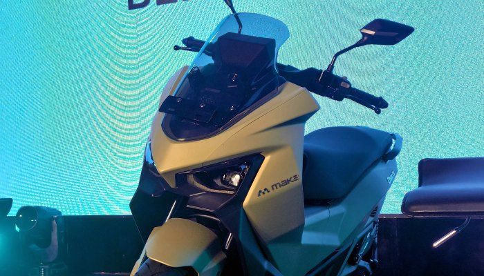 Isi Daya Cuma Hitungan Menit! Ini 5 Motor Listrik Fast Charging Terbaik 2026, yang Efisien Dipakai Harian