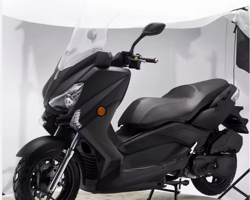 DP 7 Jutaan Dapat Motor Listrik Mirip PCX dari Polytron, Simak Spesifikasinya yang Cocok untuk Ojol