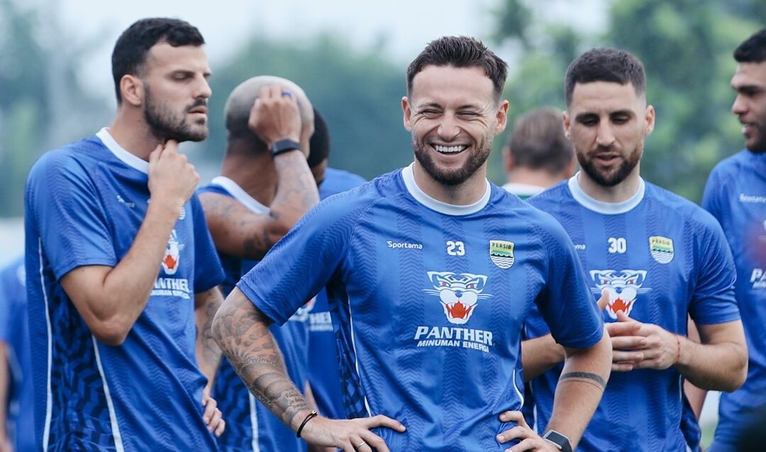 Persib Bandung dan Lion City Sailors Daftarkan 11 Pemain Asing untuk Turnamen AFC Champions League 2