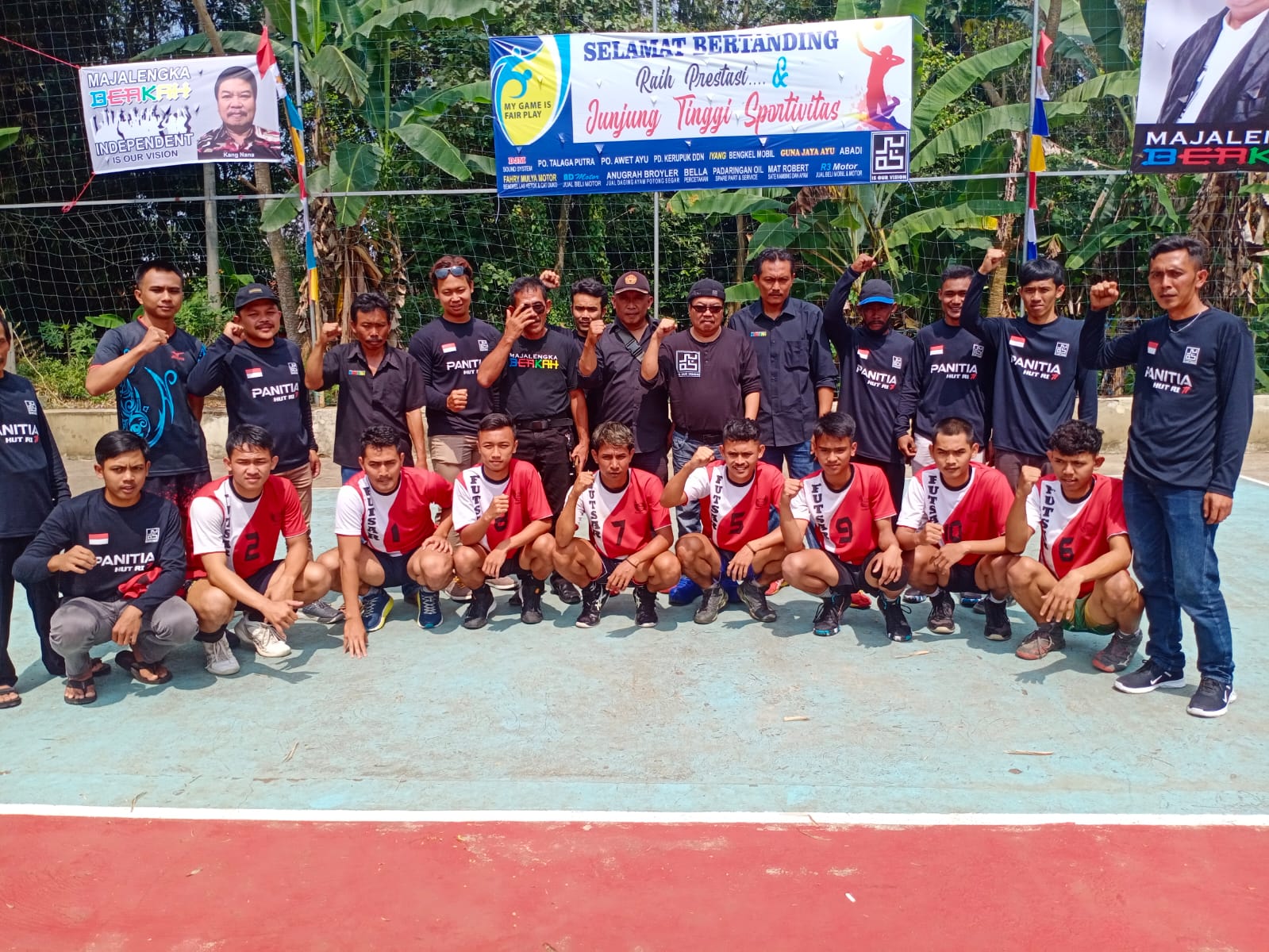 Kang Nana Dukung Turnamen Voli, Talaga Juara Pertama Open Turnament Bola Voli  di Sarang Peuteuy