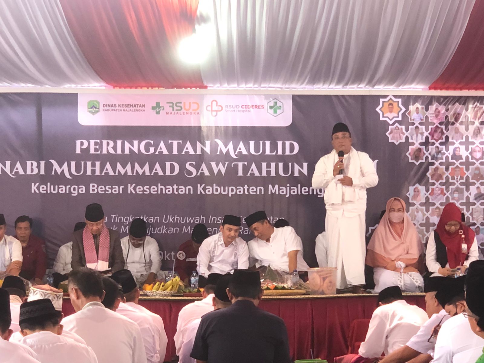 Dinkes Berbagi Santunan di Momen Muludan