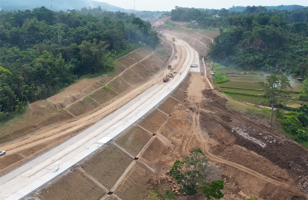 PENAMPAKAN TERKINI Gerbang Tol Paseh Tol Cisumdawu, Jalan Mulai Dibangun