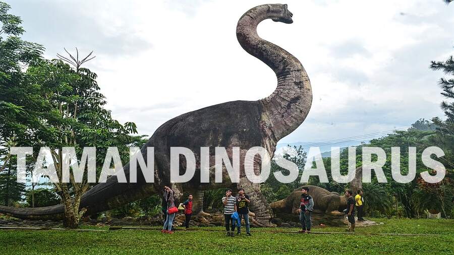 Wisata Murah Meriah Plus Bonus Edukasi, Dinosaurus Park Majalengka