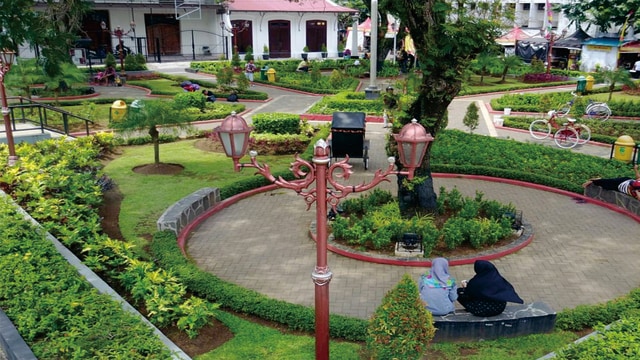 Indahnya Taman Srigunting: Taman Kota yang Asri di Semarang