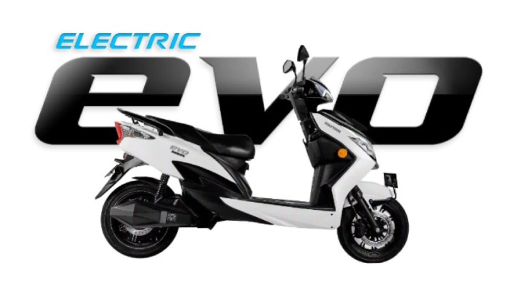 Bodi Minimalis dan Efisiensi Tinggi, Motor Listrik Polytron EVO Pakai Dua Baterai dengan Jarak Tempuh 200 Km