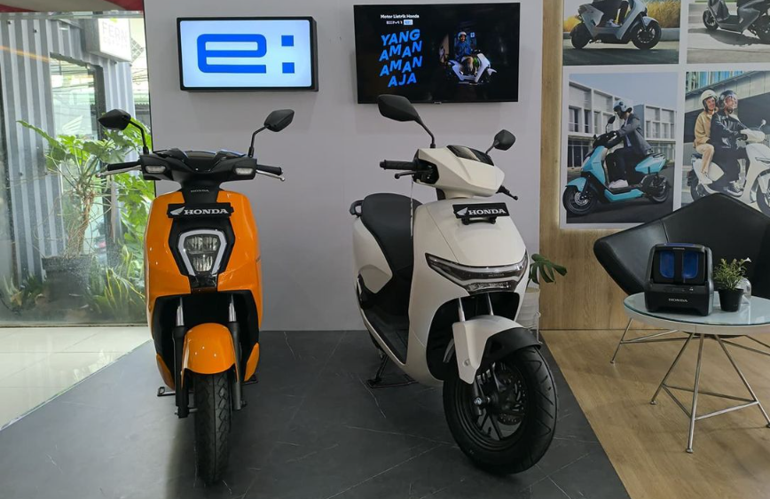 Dapat Potongan Harga 14 - 17 Juta, Berikut 8 Daftar Promo Motor Listrik Akhir Tahun 2025 dari Honda dan United
