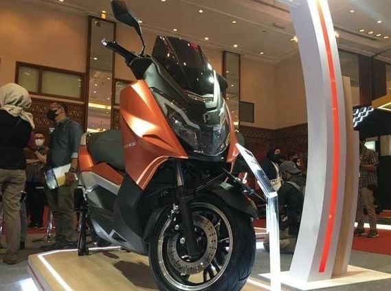 Desain Premium, Cicilan 1 Jutaan Perbulan, Ini Skema Kredit Motor Listrik Polytron T Rex Kembaran NMAX
