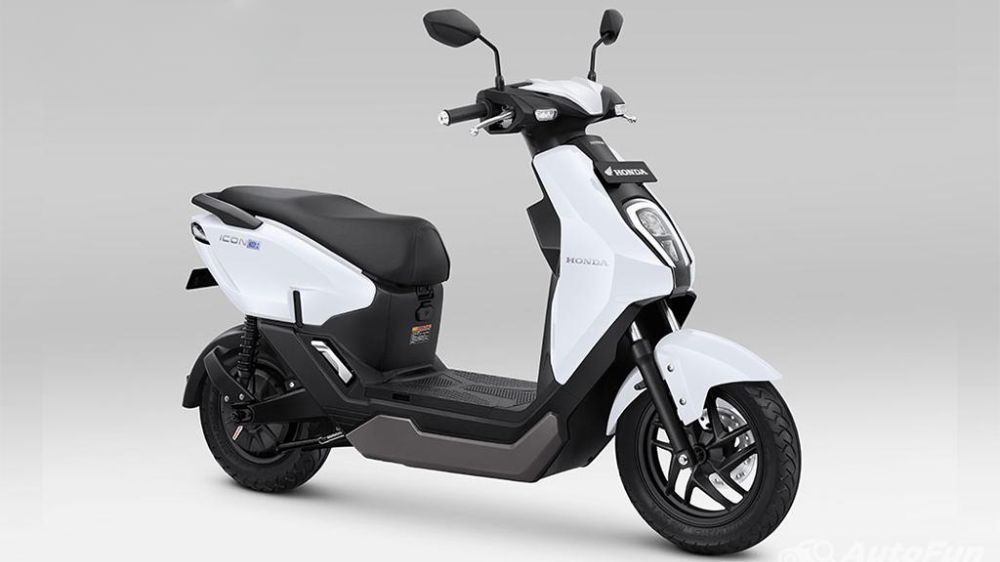 Murah Tapi Canggih, Motor Listrik Jepang Ini Punya Jarak 53 Km, Panel Digital, Bagasi Besar 26L Super Praktis