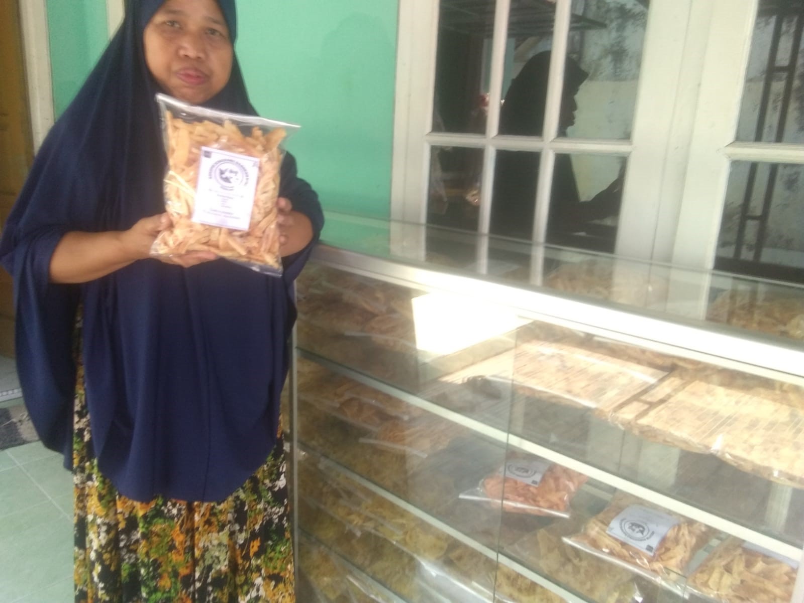 Laris Manis, Keripik Singkong Barokah Mimi Harganya Cuma Rp5 Ribu