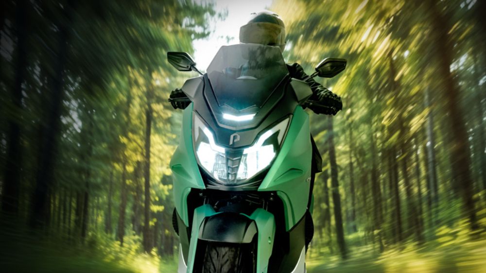 Motor Listrik Rasa Maxi Polytron Fox 500 Dapat Subsidi Rp7 Jutaan, Top Speed 130 Km dan Performa Buas