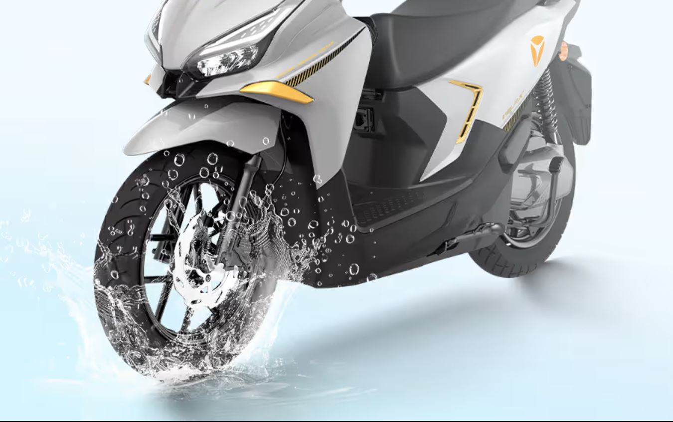 Motor Listrik yang Bisa Jarak Jauh dan Fast Charging, Yadea Velax Dicas 20 Menit Bisa Tembus 130 Km