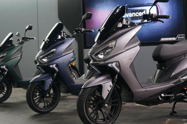 4 Daftar Rekomendasi Motor Listrik yang Desainnya Besar Layaknya NMAX, Mulai 15 Jutaan Aja?