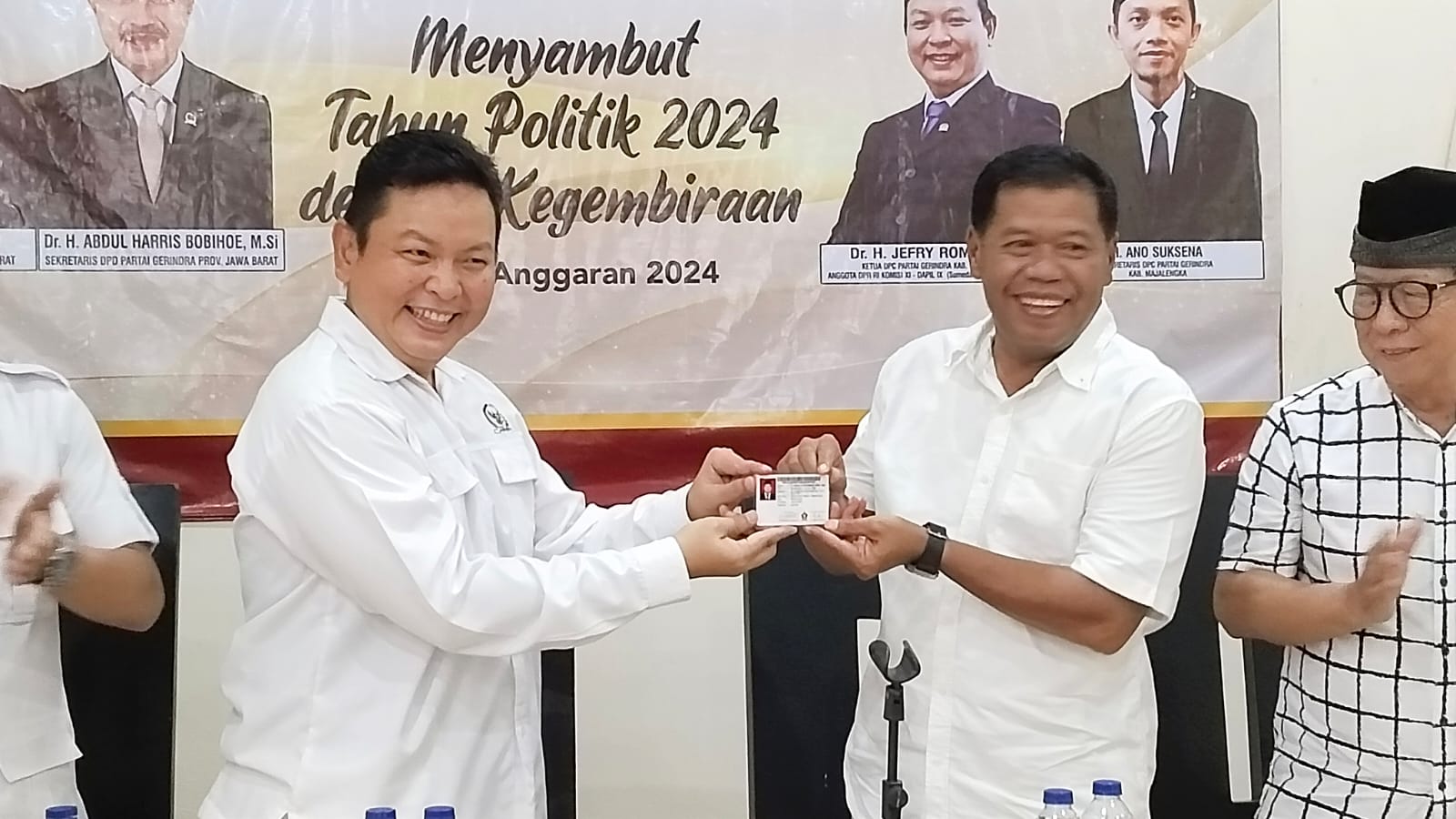 Eman Suherman Resmi Jadi Kader Partai Gerindra Majalengka