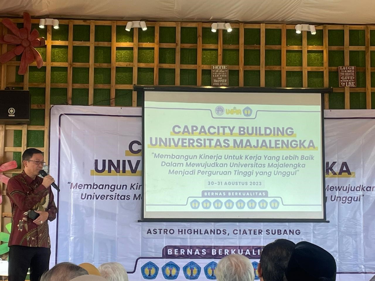 Ratusan Pejabat Struktural Unma Ikut Capacity Building