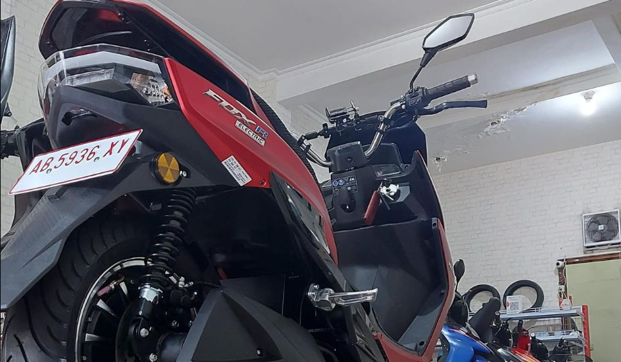 Kredit Motor Listrik Polytron Fox 350 Cicilan Perbulannya Berapa? Cek Tabel Simulasi Lengkap dan Terbaru 2025