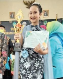 Nazwa Aurida Pasha Duta Putri Batik Majalengka 