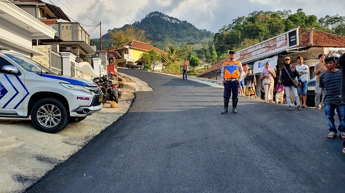 Pemkab Majalengka Rampungkan Perbaikan Jalan Perbatasan Majalengka-Ciamis