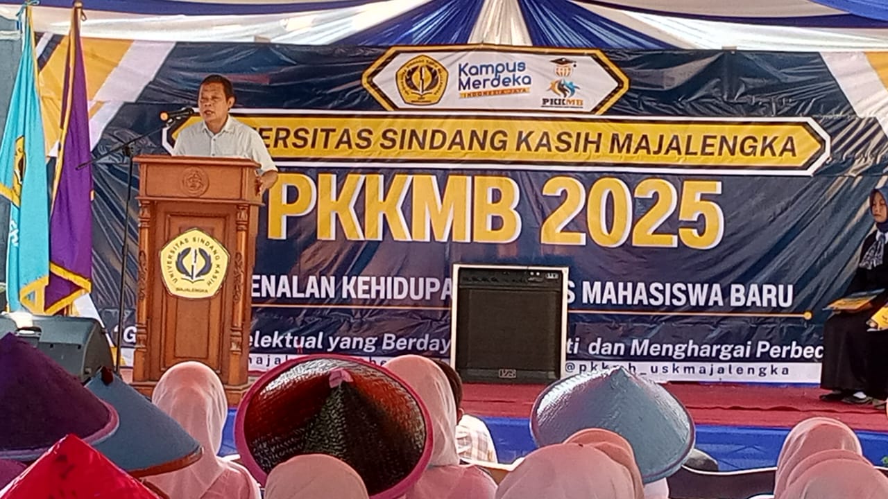 USKM Majalengka Gelar PKKMB, Prof Cecep: Kampus Bentuk Generasi Utuh, Cerdas dan Berkarakter