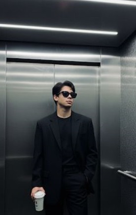 Mudah dan Gampang, Berikut Cara Edit Prompt Foto Cinematic di Lift Tanpa Harus Sewa Kamera Profesional