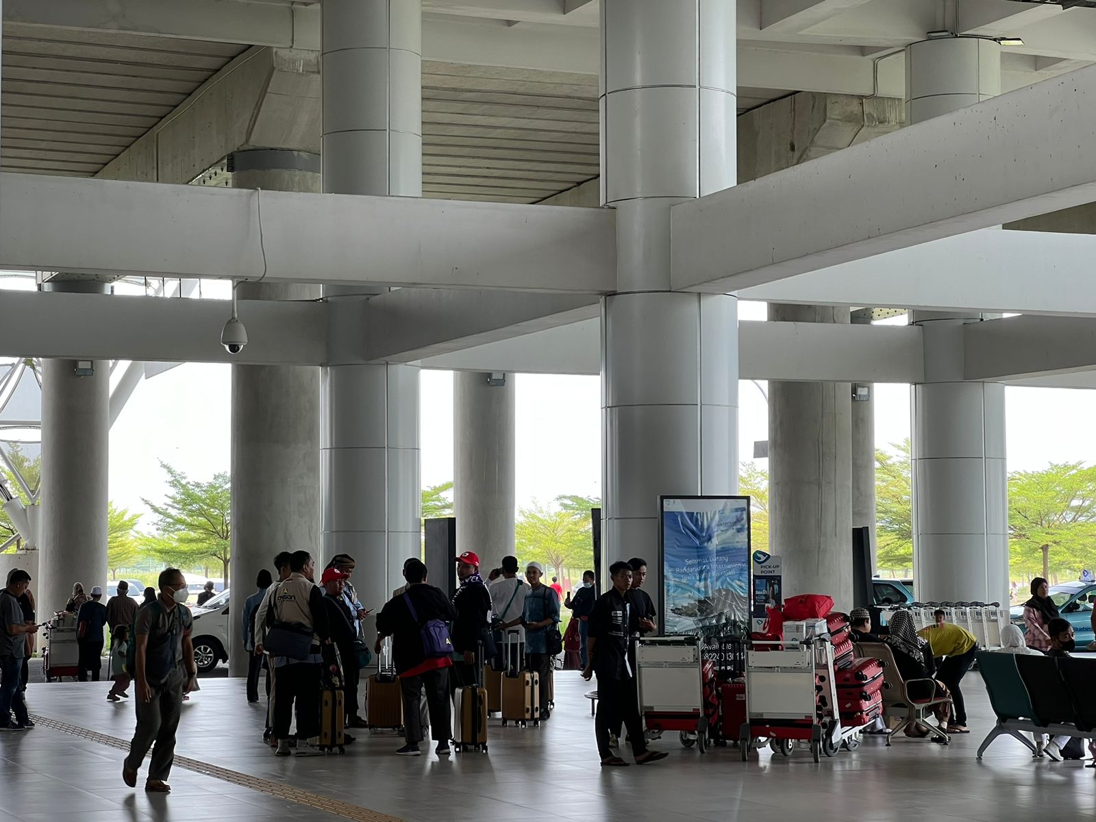 SIAP-SIAP! Tol Cisumdawu Jadi, Penerbangan Bandara Husein Pindah ke BIJB Kertajati Majalengka