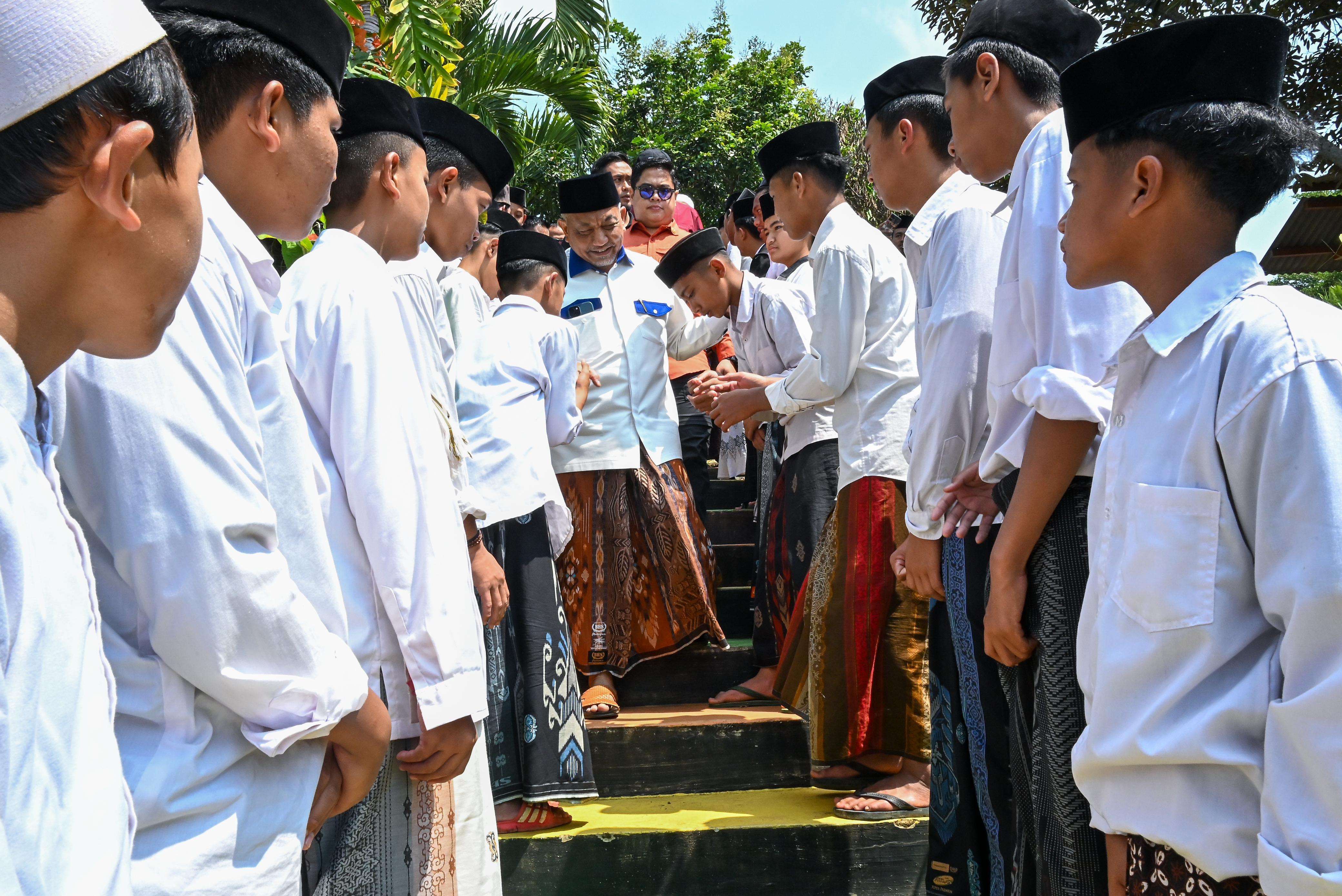 Ratusan Kiai se-Bandung Raya Doa dan Dukung Syaikhu-Ilham Jadi Pemimpin Jabar