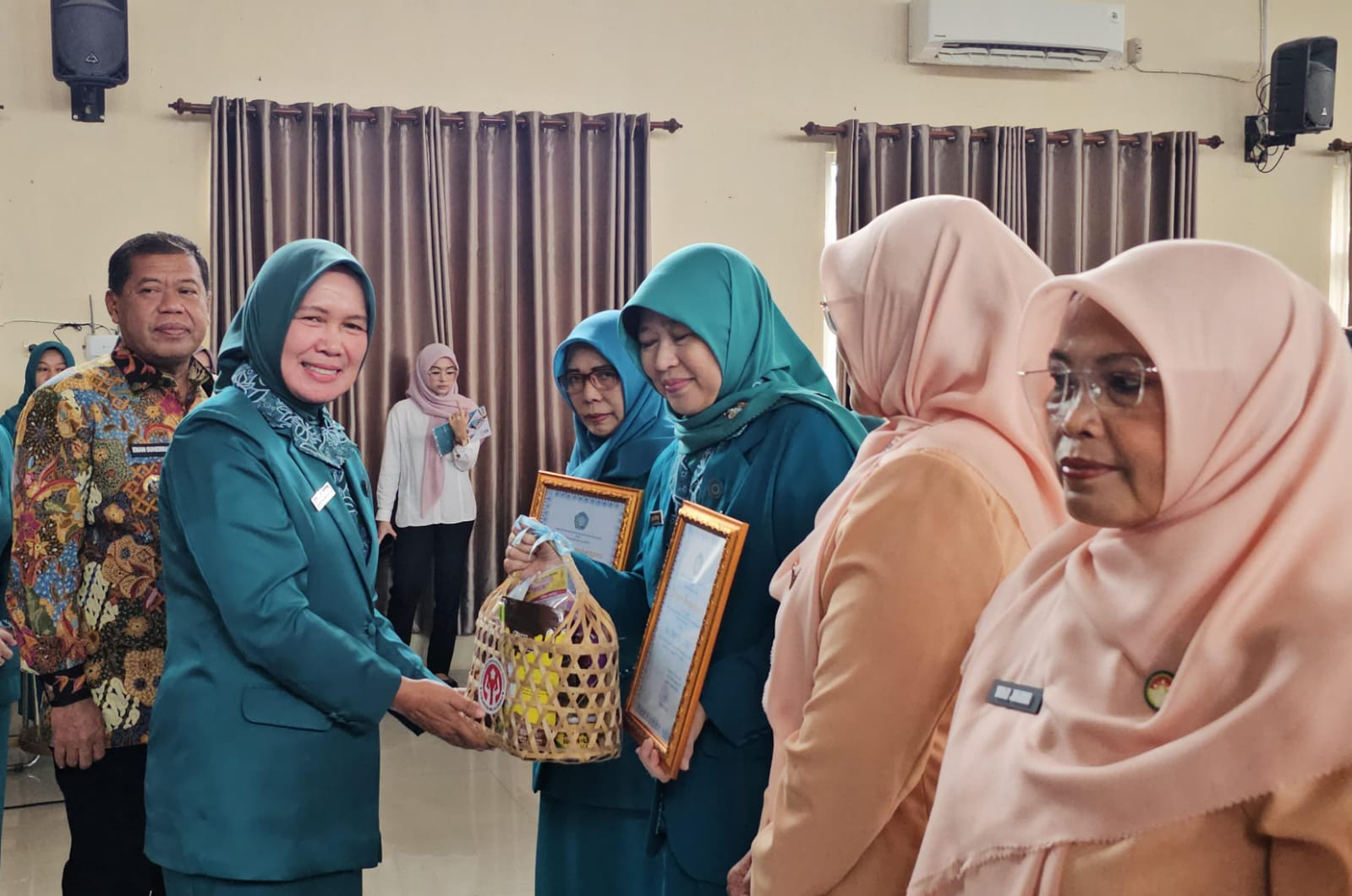 Bupati Majalengka Tekankan Peran PKK, PAUD, Literasi dan Posyandu Dalam Pembangunan SDM