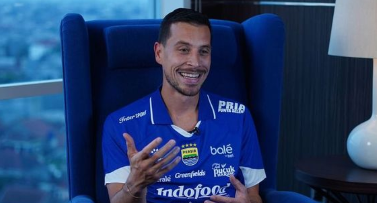 Ternyata Gaji Thom Haye di Persib Bandung Segini! Eliano Gak Beda Jauh? 'Gaji Mereka Bukan Kaleng-Kaleng'