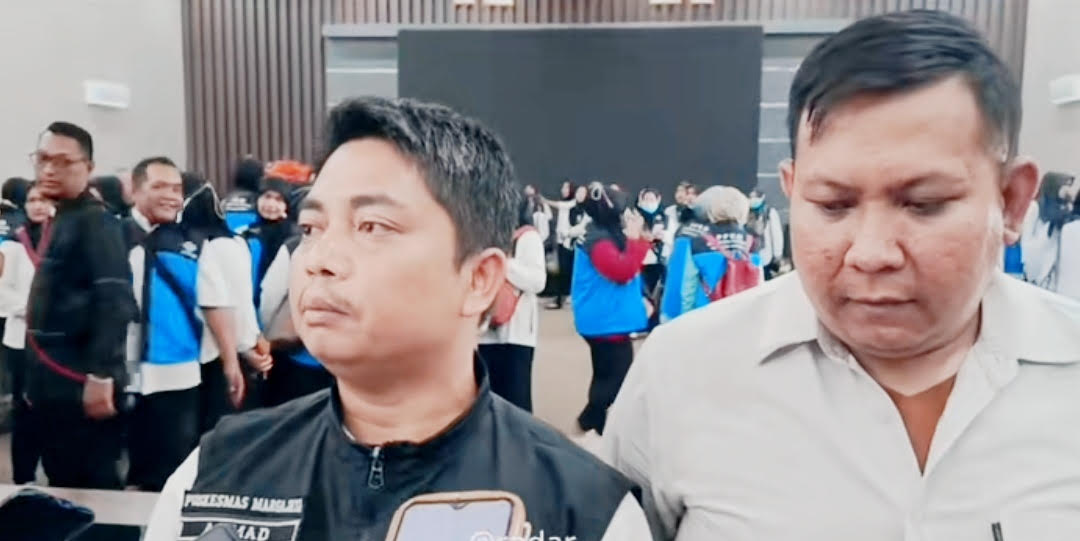  Ade Ahmad Ramlan, 14 Tahun Mengabdi Tanpa Kepastian