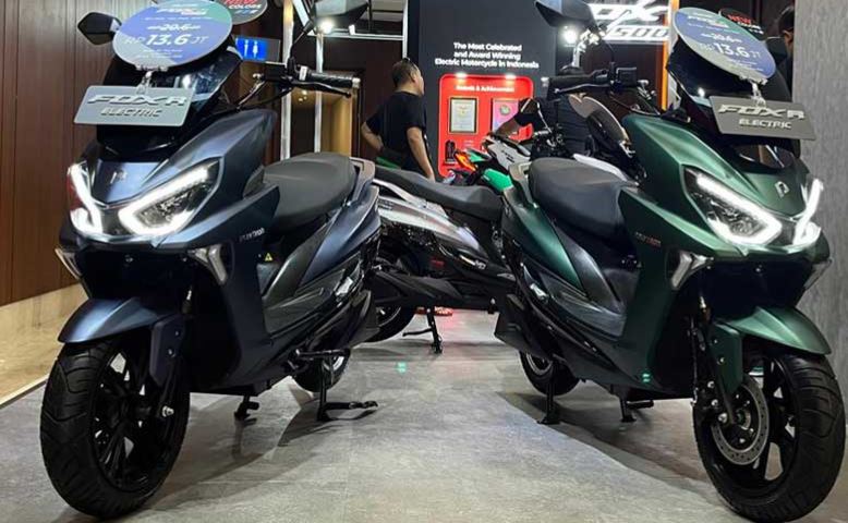 Punya Banyak Fitur, Desain Mirip Vario Ini Motor Listrik Polytron Harga 15 Jutaan dan Simulasi Kreditnya