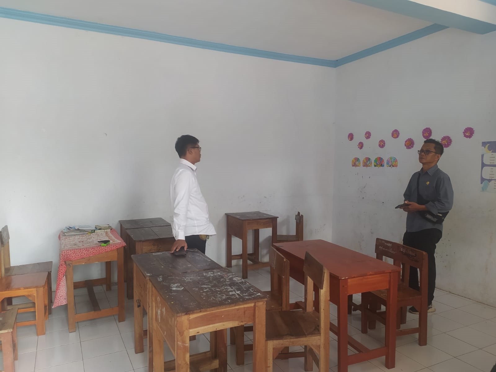 Pemdes Ujungberung Bangun Ruang Kelas Baru MI Baiturrohim, Wujudkan Komitmen Majukan Pendidikan Desa
