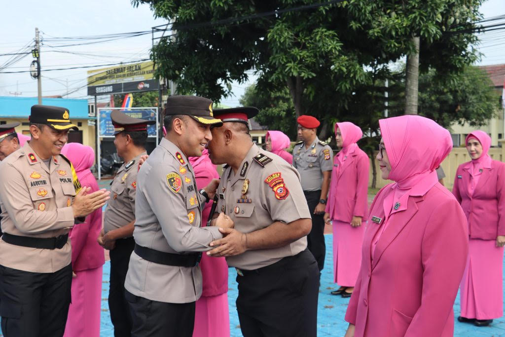 99 Personel Naik Pangkat, Ini Pesan Kapolres Majalengka