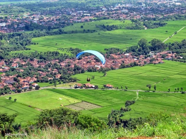 Objek Wisata Alam Majalengka yang Sering Diminati