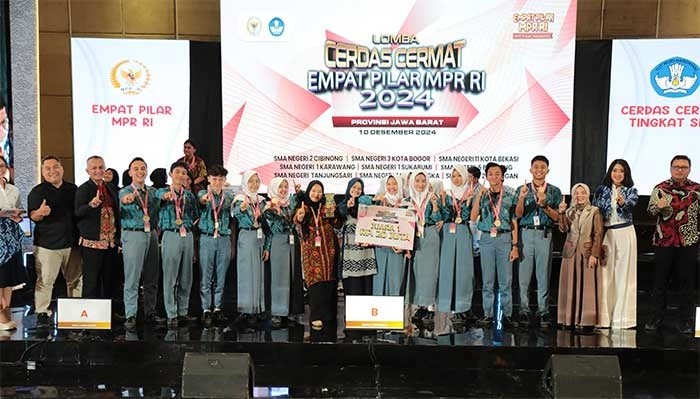 SMAN 1 Juara Lomba Cerdas Cermat Empat Pilar MPR RI 