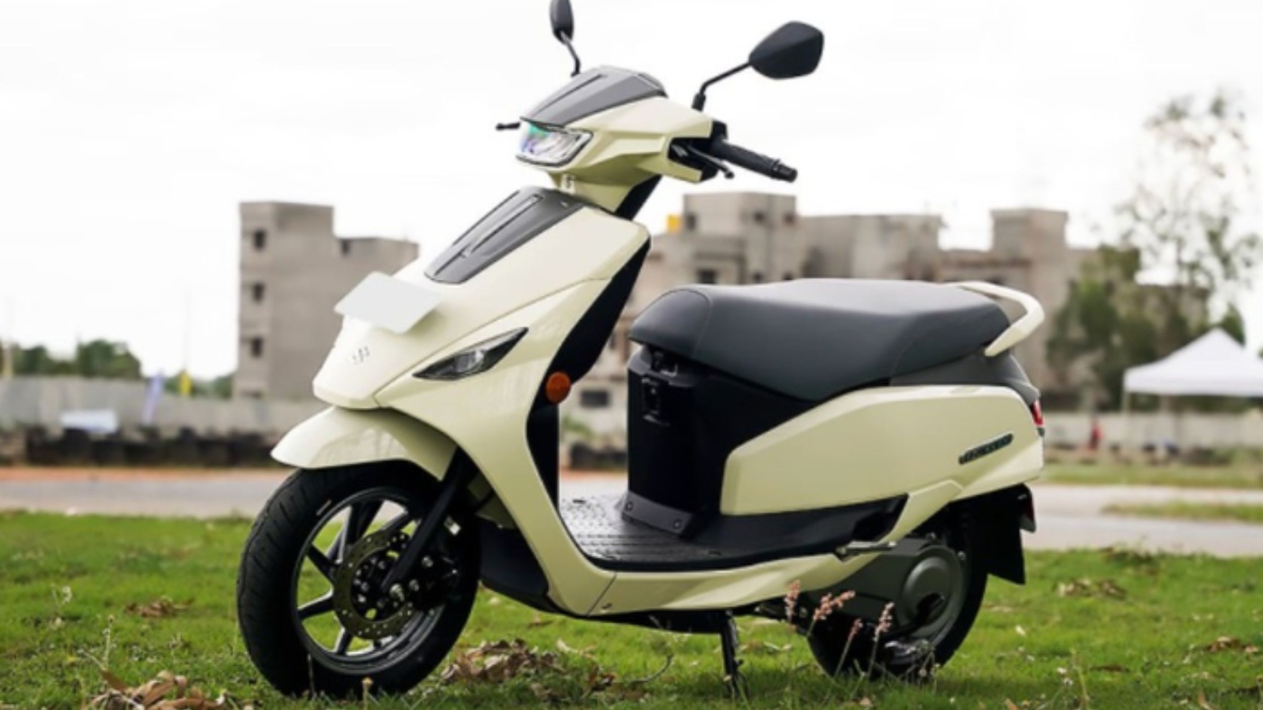 Motor Listrik Baru Suzuki e-Access Baterai Lebih Aman, Tahan Lama, Cas 2 Jam Jarak 100 Km & Harga Tetap Ramah