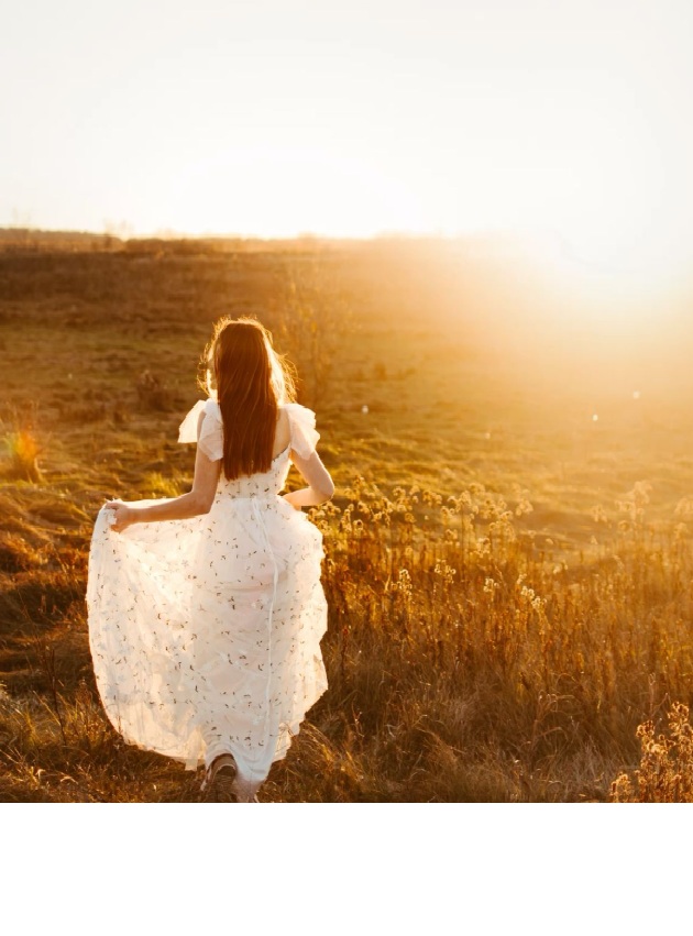 Cara Buat Foto Estetik dengan Menggunakan Prompt Gemini AI dengan Nuansa Golden Hour atau Hujan