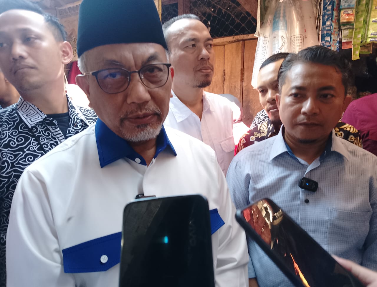 Ahmad Syaikhu-Janji Perjuangkan Pendidikan Berkualitas dan Ajak Masyarakat Cimanggung Berkolaborasi