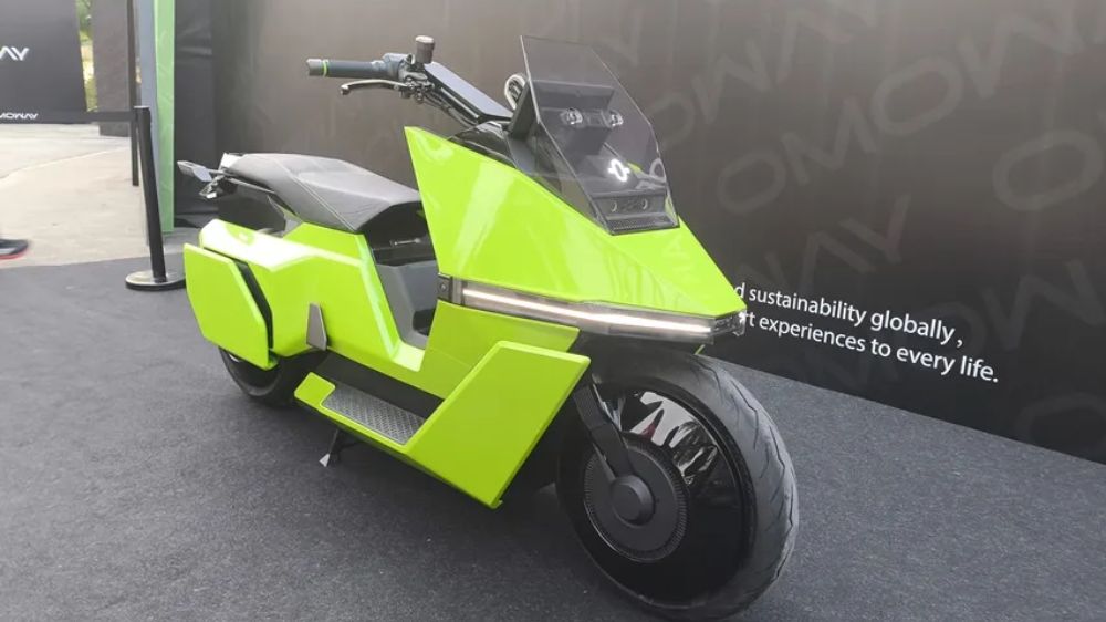 Tanpa Kunci dan Bisa Berdiri Sendiri, Motor Listrik Omoway Ini Diam-Diam Punya Banyak Kecanggihan