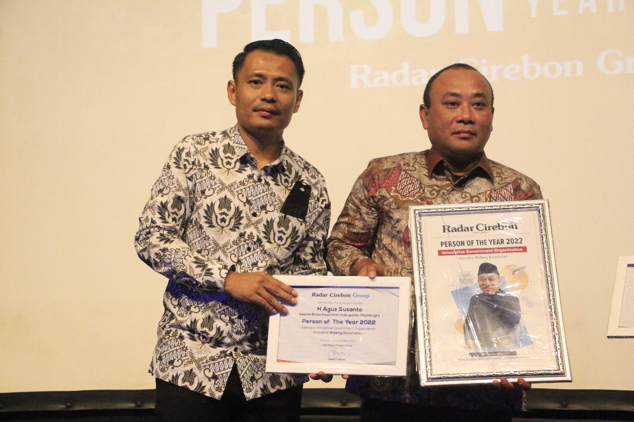 Kado Empat Tahun Kepemimpinan Karna-Tarsono