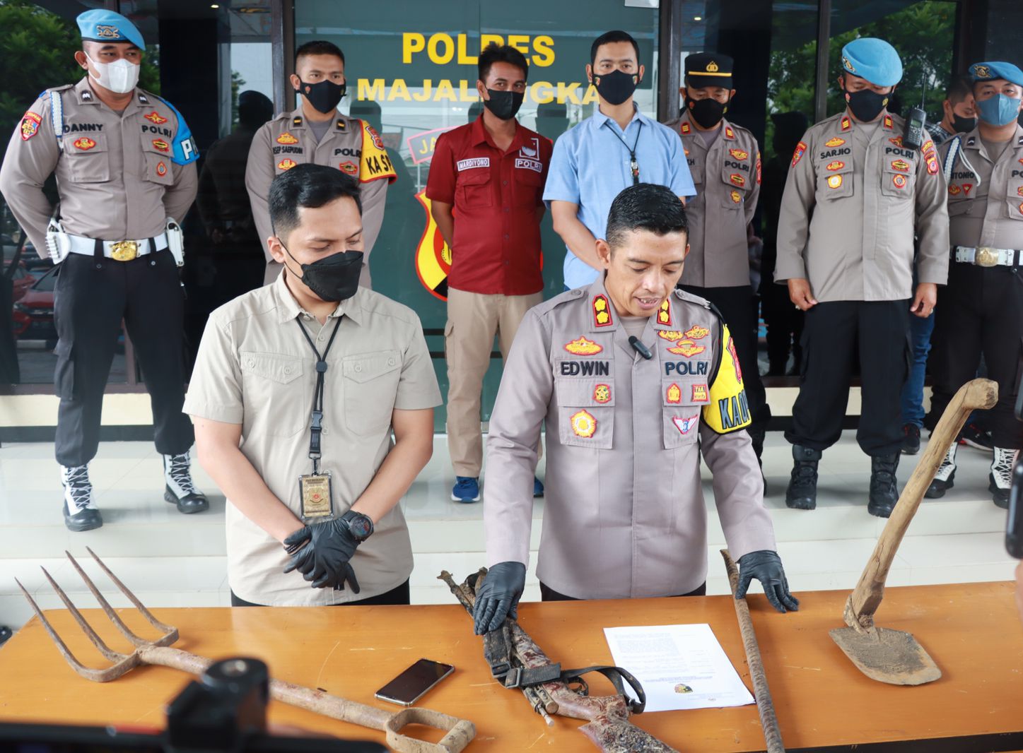 Polisi Beber Hasil Pemeriksaan Kasus Anak Bunuh Ayah, Selain Dicangkul ...