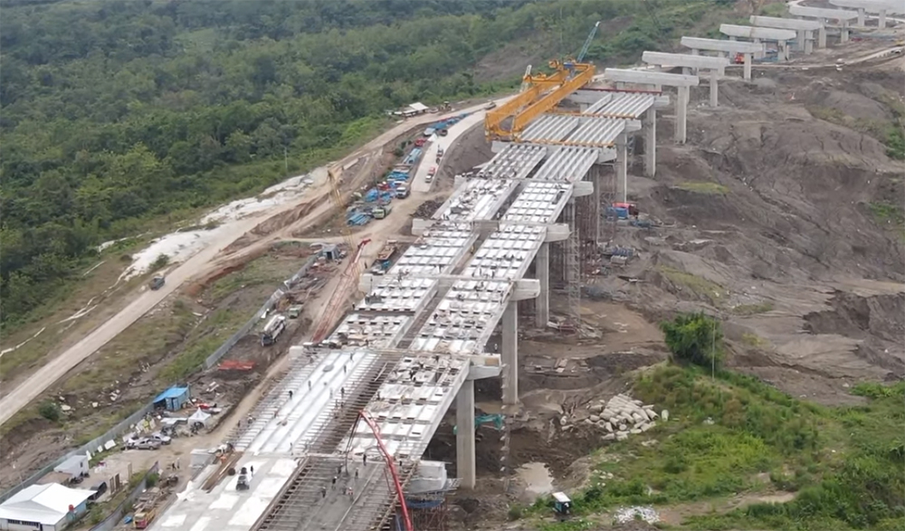 SIAP-SIAP KECEWA, Jembatan Kedondong Jalan Tol Cisumdawu Belum Tersambung, Bakal Selesai Februari?