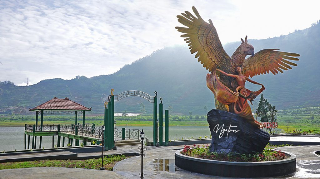 Wisata Murah Meriah di Telaga Merdada, Banjarnegara