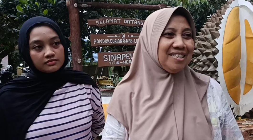 Dari Warisan Tiga Generasi hingga Cita Rasa Perwira, Wisata Durian Sinapel Jadi Magnet Majalengka