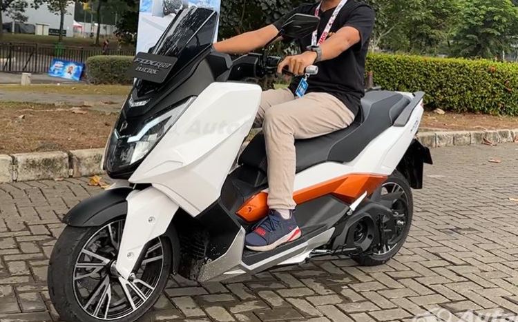 Simulasi Kredit Motor Listrik Mirip NMAX 2025, Lengkap dengan 3 Pilihan DP dan Angsuran Bulanan