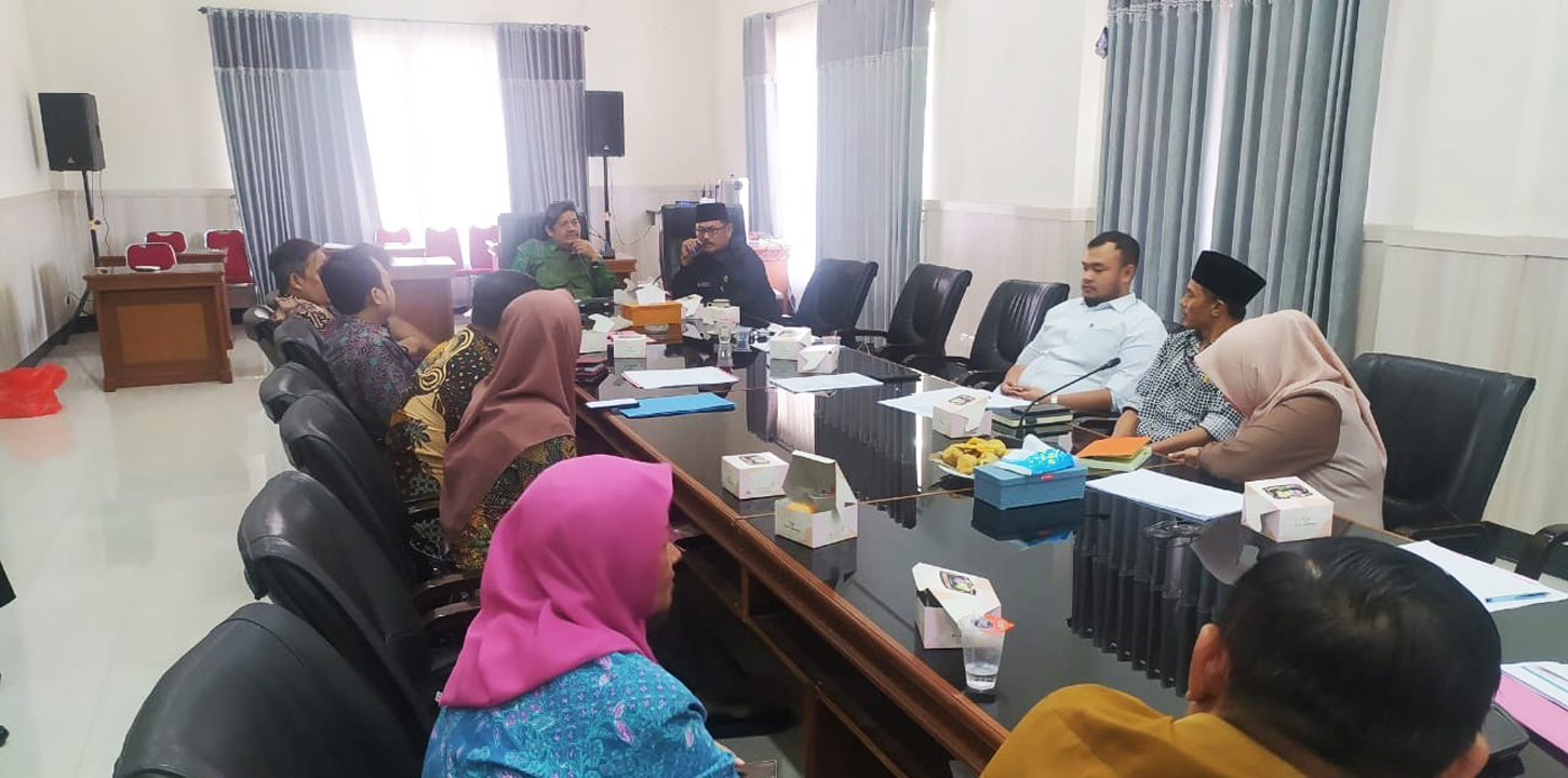 Evaluasi Kinerja dan Capaian Program Kerja, Komisi 1 DPRD Majalengka Rapat Kerja dengan 15 OPD